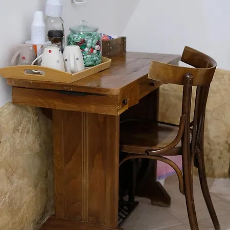 Nicole House Panzió Bari