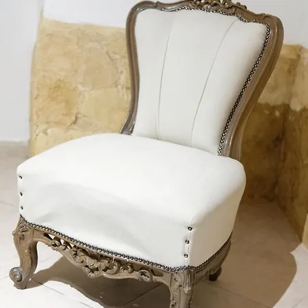 Nicole House Bed and Breakfast Μπάρι