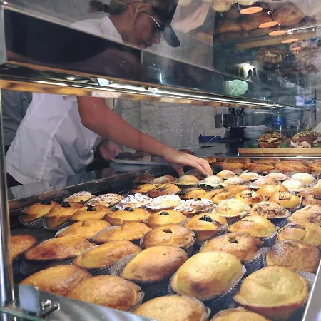 Bed and breakfast Nicole House