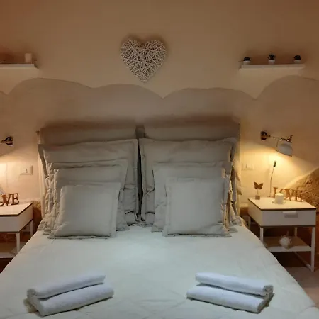 Nicole House Bed and breakfast