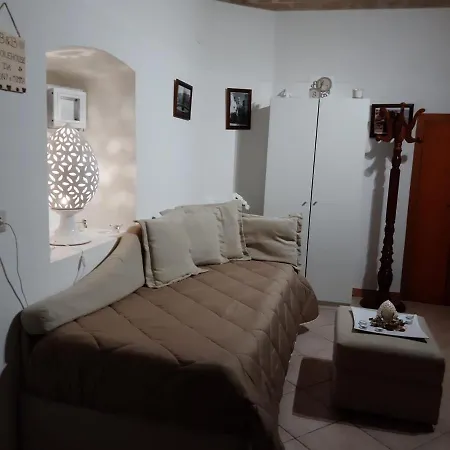 Nicole House Bed and breakfast Bari